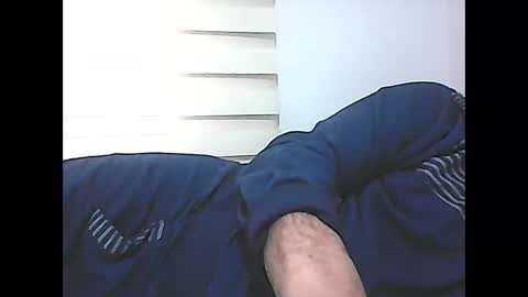 Snapshot of screw2 chatting on March 8, 10:07 am Evren online show from March 8, 10:07 am