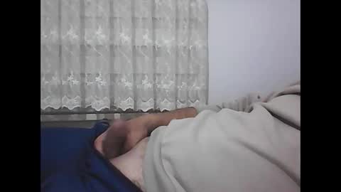 Snapshot of screw2 chatting on January 2, 6:34 pm Evren online show from January 2, 6:34 pm