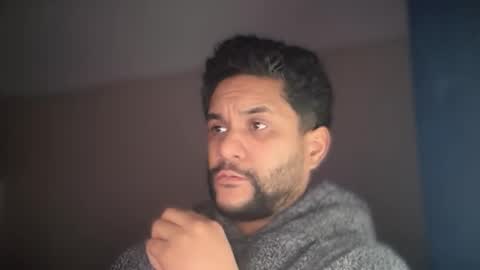 seadog00 online show from December 17, 10:55 am