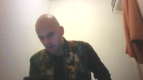 Sean online show from October 8, 4:11 pm