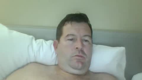 bobby77 online show from November 15, 2:24 am