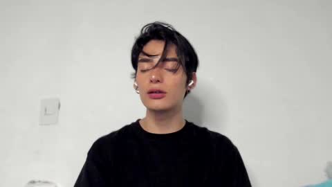 sebastian online show from December 26, 10:52 pm