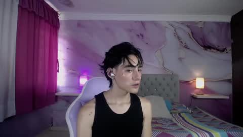 sebastian online show from March 10, 5:07 pm