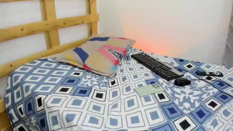 sebastian 0422 online show from December 5, 4:30 am