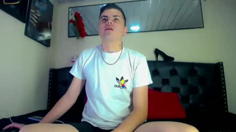 Sebastian online show from November 19, 3:28 am