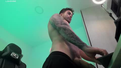 Lucian Sinclair online show from February 21, 2:50 am