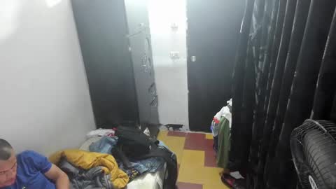 sebatian palacios online show from December 10, 4:02 am