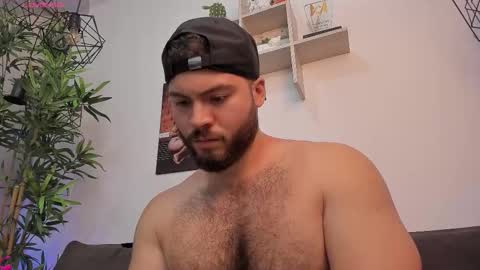 Instagram jeanpaulfit  online show from November 15, 11:51 pm