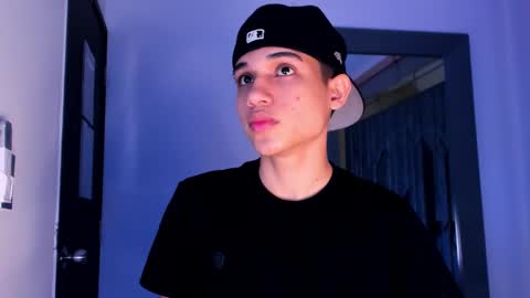 Sebastian online show from February 20, 8:54 pm