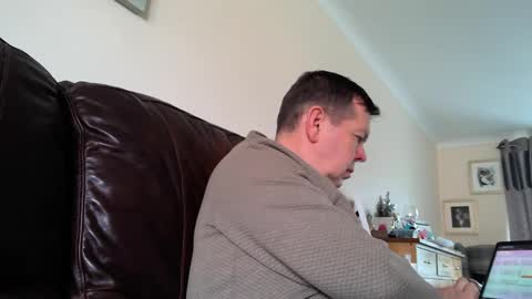 BJ online show from March 11, 10:40 am