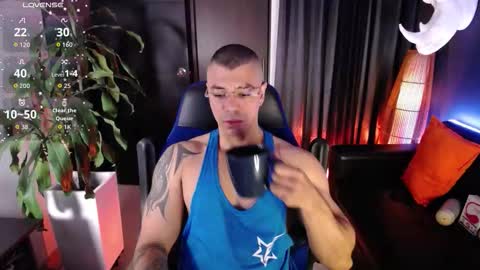 Snapshot of seddy_ chatting on September 23, 10:03 am sed online show from September 23, 10:03 am