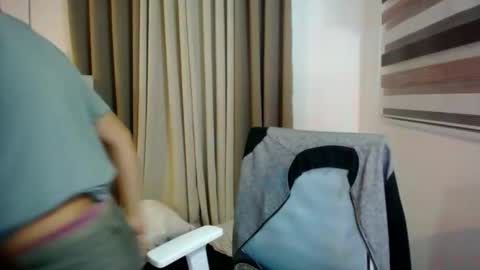 Snapshot of seductive_jays chatting on September 19, 12:27 pm Jay online show from September 19, 12:27 pm