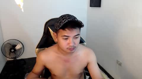 Snapshot of seductive_jays chatting on February 3, 5:51 am Jay online show from February 3, 5:51 am