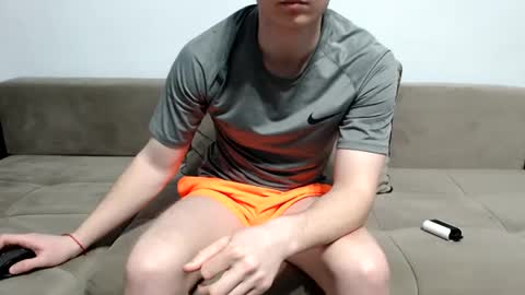 Snapshot of sergeysexboy chatting on February 9, 9:28 pm Sirgey online show from February 9, 9:28 pm