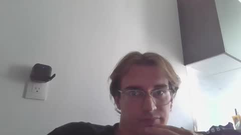 mier online show from February 10, 4:33 pm