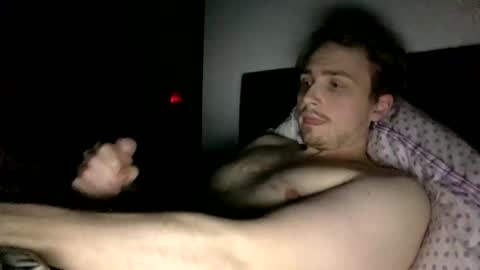 seven20yrs online show from March 29, 3:39 am