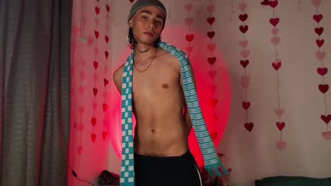 Alexis online show from February 18, 5:09 am