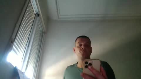 Tourpollona online show from February 14, 2:12 pm