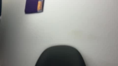 sexiboi882 online show from April 9, 11:55 pm