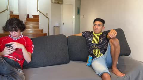 Andrea and Anna online show from April 17, 7:27 pm