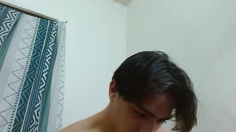 Snapshot of sexx_trip chatting on January 8, 4:11 pm Axel online show from January 8, 4:11 pm