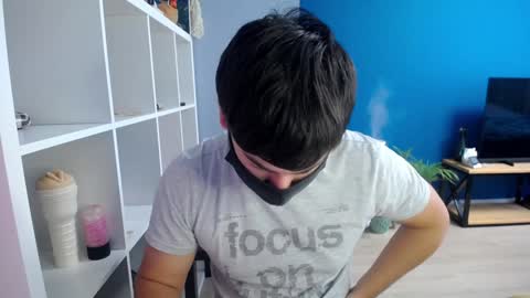 Snapshot of sexxxdickbig chatting on January 23, 9:08 am Tommy online show from January 23, 9:08 am
