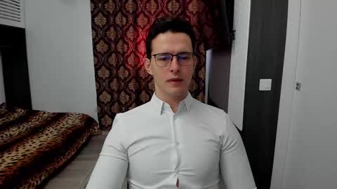 Sexxymuscles4U online show from March 10, 9:01 am