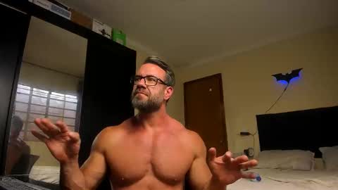 chris online show from November 28, 4:31 pm