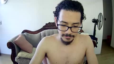 Go and subscribe to my OF 3 ---- Follow the Heart---- online show from December 22, 11:02 pm