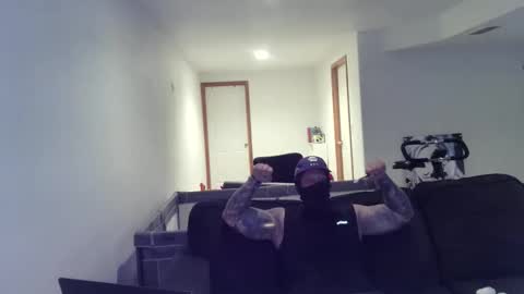 Snapshot of shadowman623 chatting on October 17, 9:24 am VirgoDick623 online show from October 17, 9:24 am