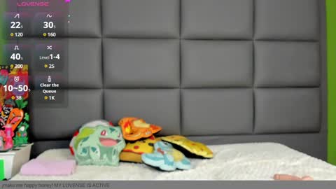 shady_stone online show from February 26, 12:16 am