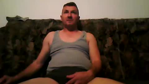 Snapshot of shaomy711 chatting on February 13, 7:21 pm excelo21 online show from February 13, 7:21 pm