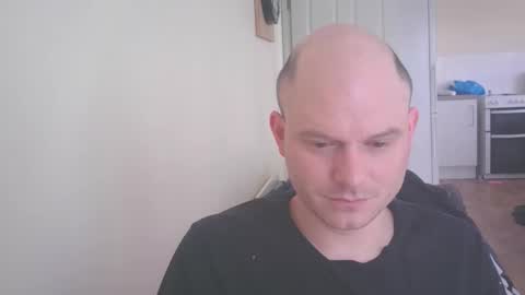 shaun1234678 online show from April 18, 1:45 pm