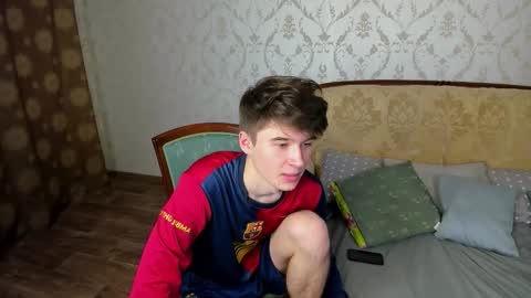 Max online show from October 9, 6:57 pm