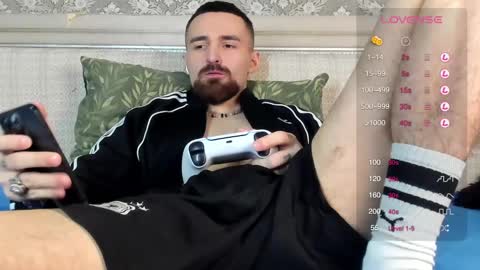 Snapshot of shottan chatting on March 1, 4:00 pm Oleg online show from March 1, 4:00 pm