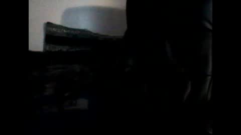 Snapshot of shyboyhugecum2020 chatting on December 24, 5:27 am shyboyhugecum2020 online show from December 24, 5:27 am