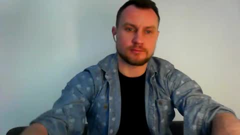 Snapshot of siggurd7one chatting on February 12, 6:51 pm Orlando online show from February 12, 6:51 pm