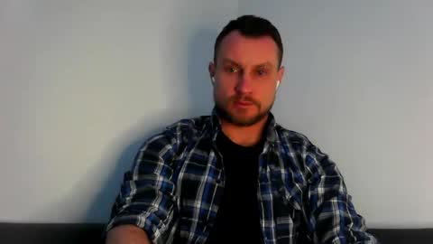 Snapshot of siggurd7one chatting on March 3, 6:29 pm Orlando online show from March 3, 6:29 pm