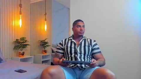 simeone_panda online show from December 11, 11:43 am