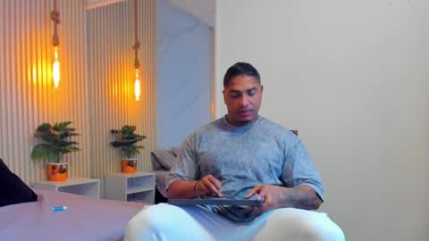 simeone_panda online show from December 12, 11:18 am