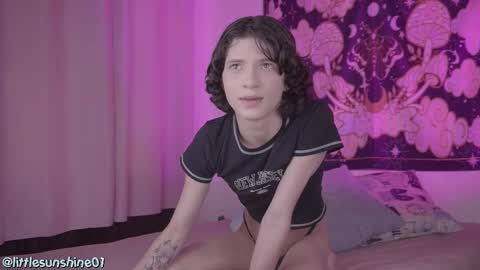 Little Sunshine online show from March 4, 4:09 pm