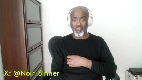 My Name Is..............................John online show from April 11, 11:36 am