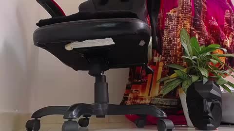 only foot                         worshipers here online show from January 7, 6:56 pm