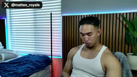 Snapshot of sir_teo chatting on October 12, 10:48 pm SIR TEO online show from October 12, 10:48 pm