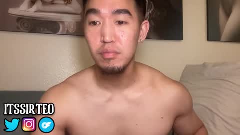 Snapshot of sir_teo chatting on February 28, 8:39 pm SIR TEO online show from February 28, 8:39 pm