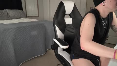 Sir Daddy McQween online show from February 11, 9:03 am