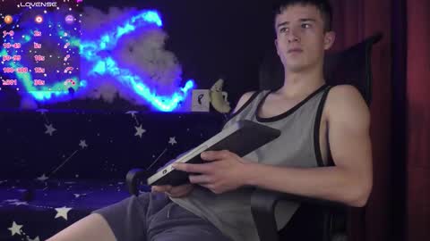 SirReedy online show from November 26, 4:59 am