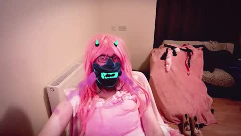 sissy_lolabunny online show from October 31, 12:34 am