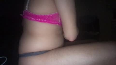 sissyxx04 online show from December 18, 1:12 am