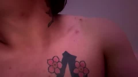 sisyyfemm online show from April 11, 9:02 am